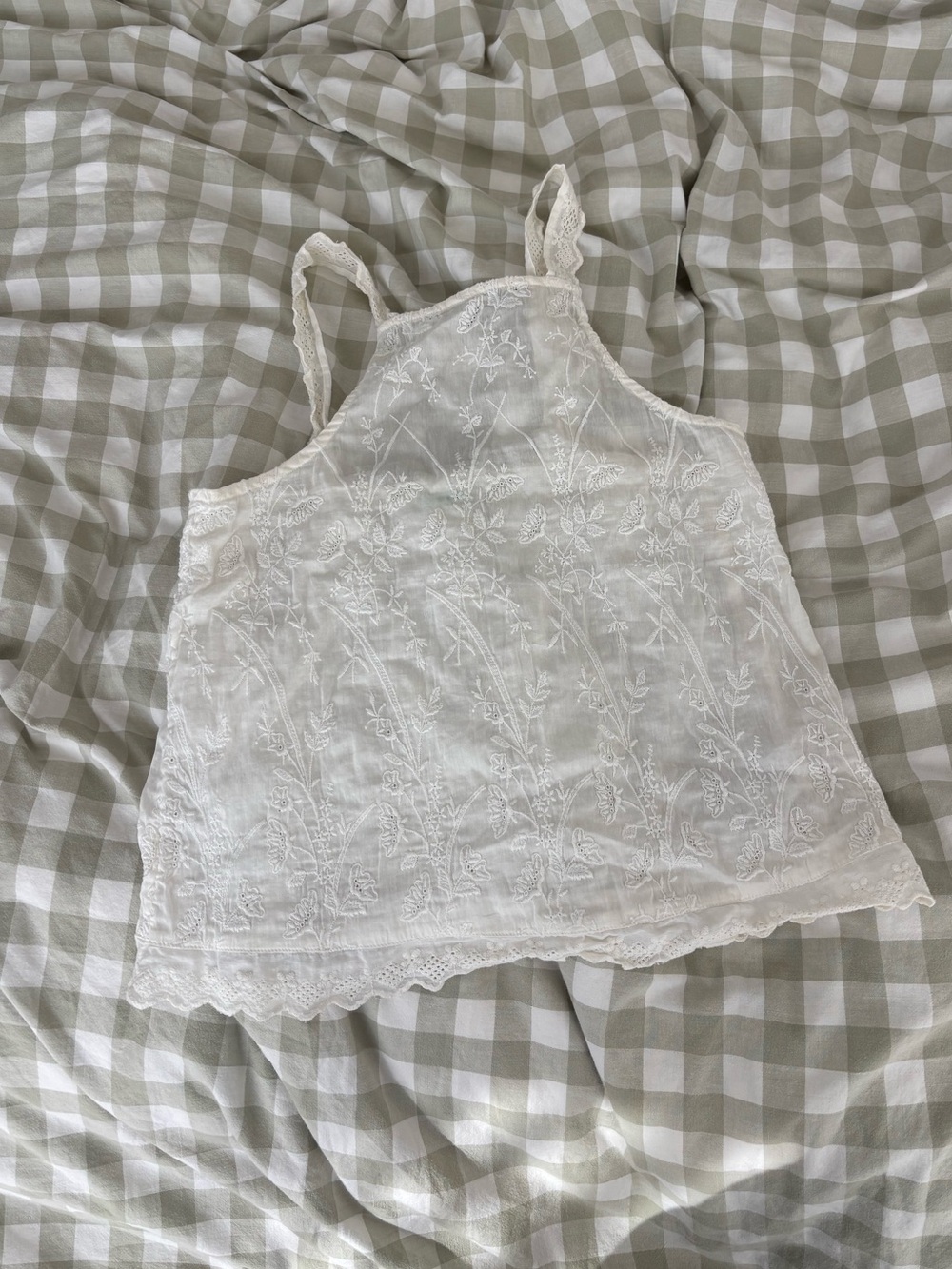Kimchi Blue White Embroidered Lace-Trim Cami